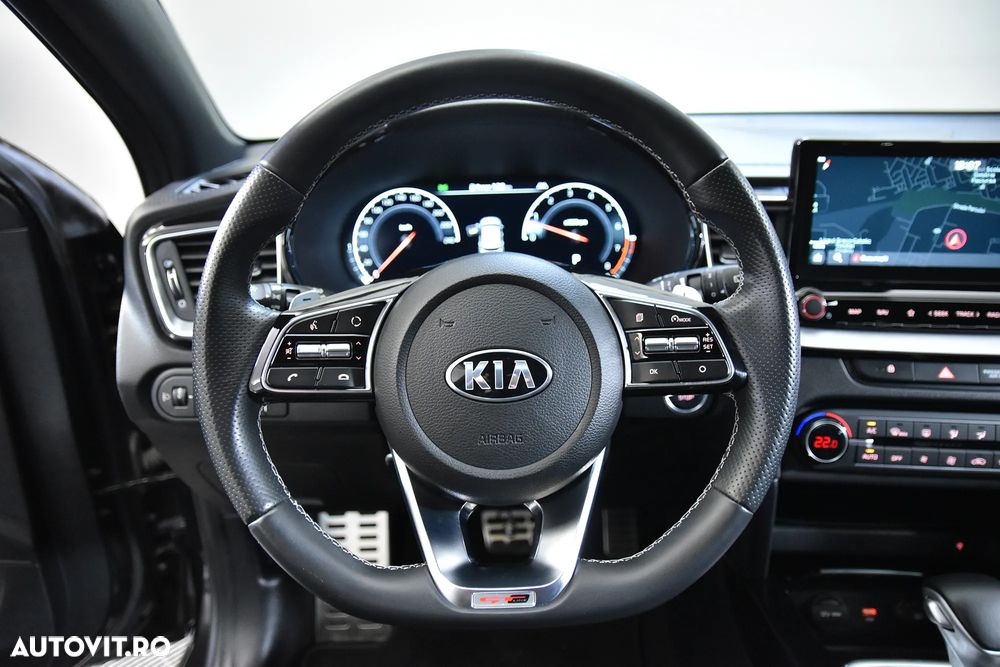 Kia Ceed 1.5 T-GDI GT Line - 16