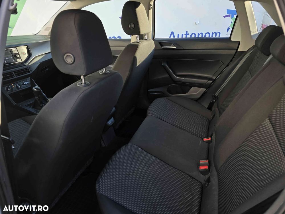 Volkswagen Polo - 17