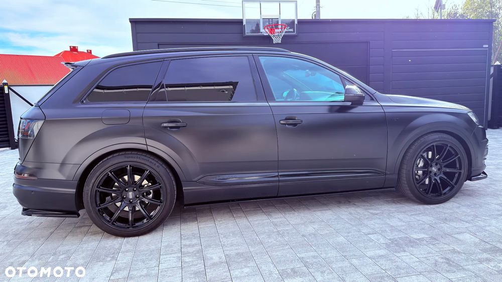 Audi Q7 - 7