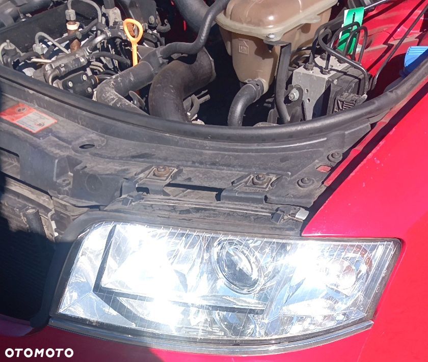 LAMPY PRZEDNIE AUDI A6 C5  2 SZT - 1