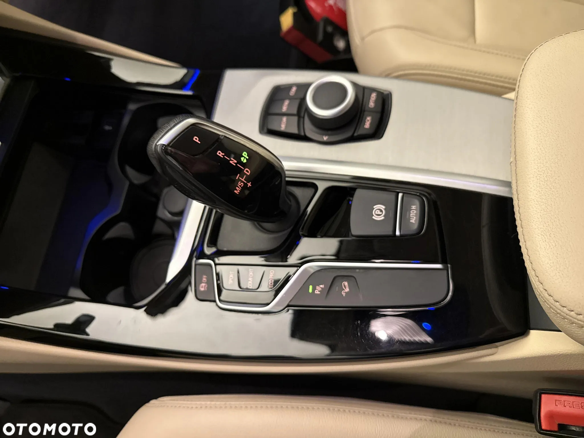BMW X3 xDrive20i - 17
