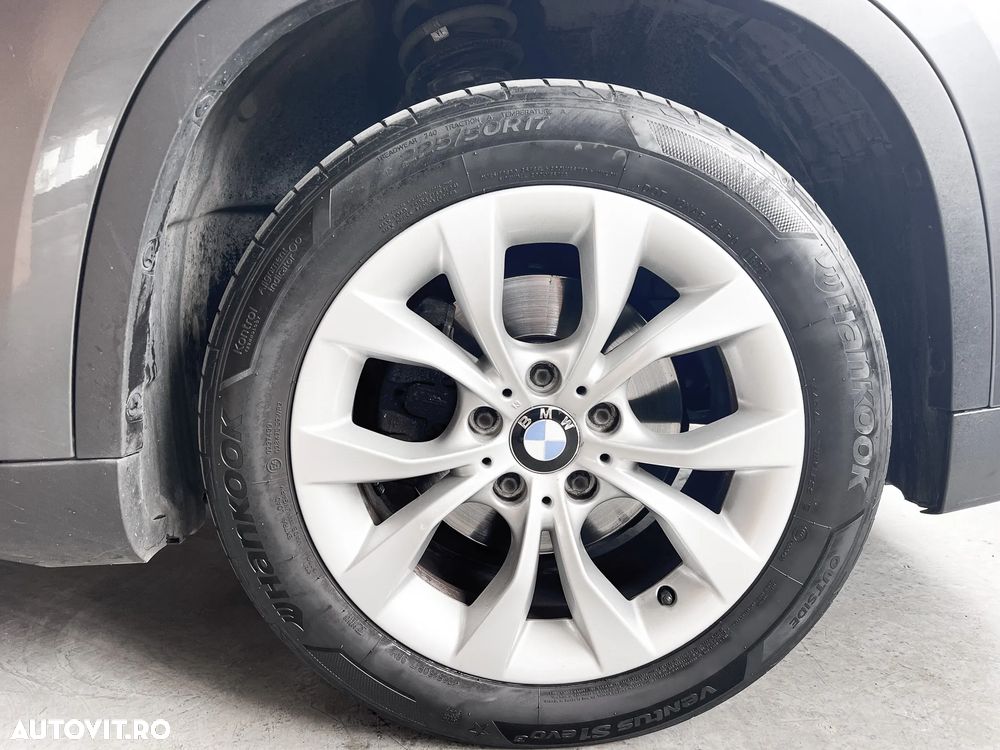 BMW X1 xDrive20d - 37
