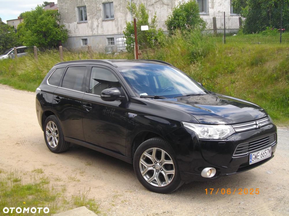 Mitsubishi Outlander Instyle NAVI - 1