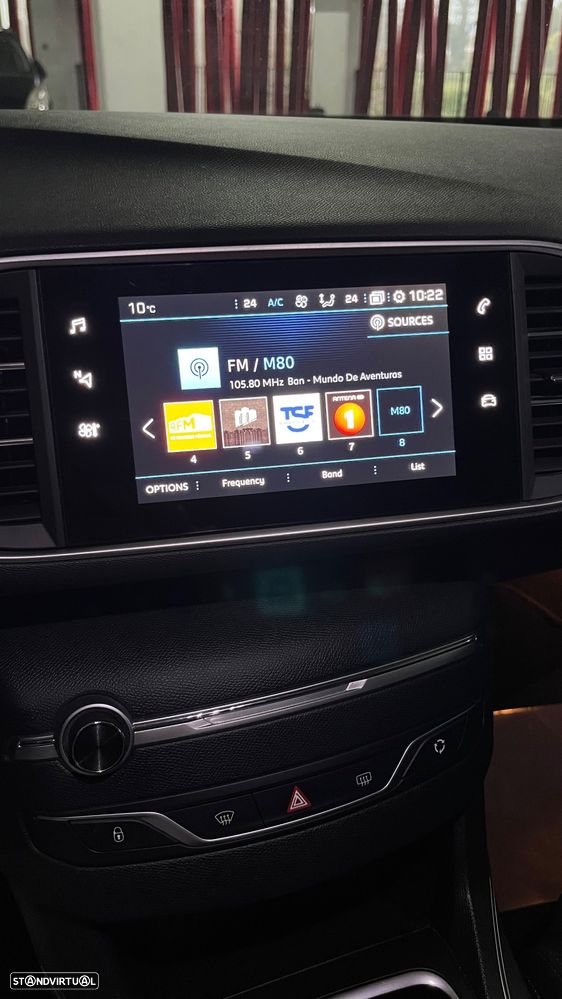 Peugeot 308 1.2 PureTech Allure EAT8 - 18