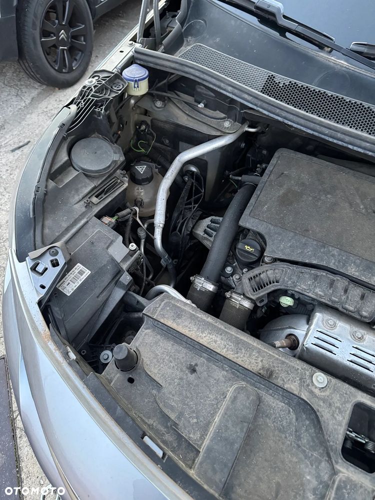 Peugeot 3008 PureTech 130 Stop & Start GPF EAT8 Roadtrip - 21
