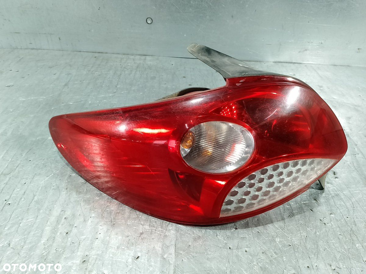 LAMPA TYLNA LEWA PEUGEOT 206 PLUS 9685618280 HATCHBACK - 2
