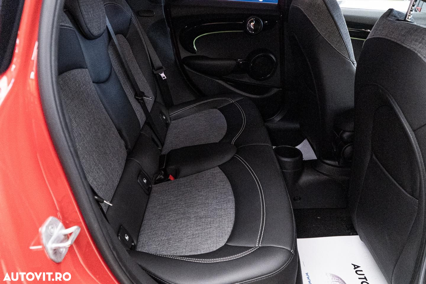 Mini Cooper S Aut. Yours Trim - 9
