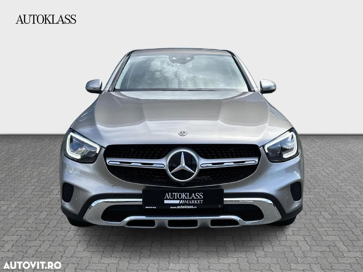 Mercedes-Benz GLC 300 d 4MATIC - 8