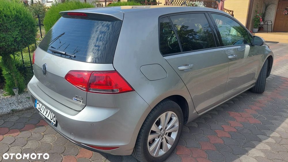 Volkswagen Golf VII 1.2 TSI BMT Comfortline - 4