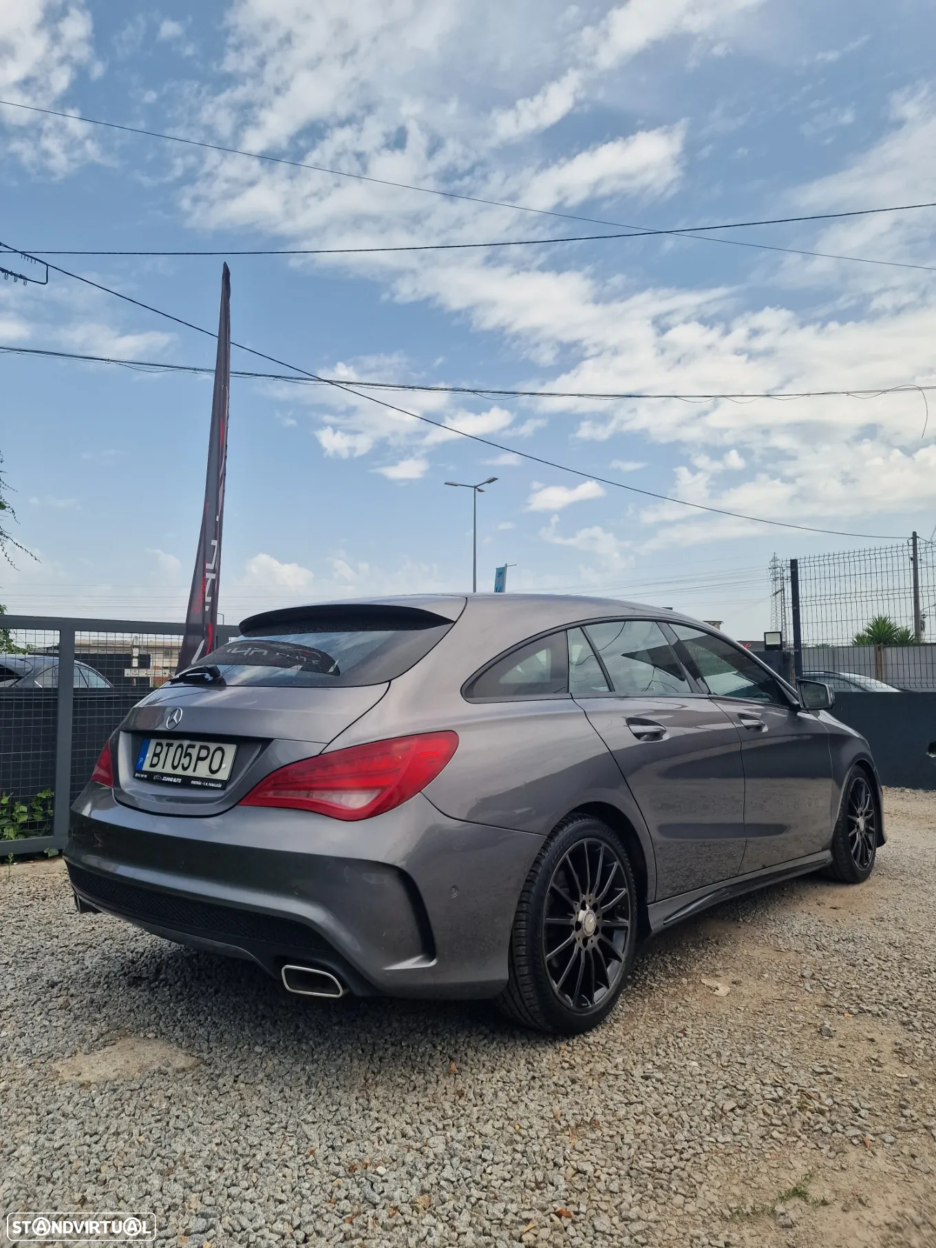 Mercedes-Benz CLA 180 d Shooting Brake AMG Line Aut. - 2