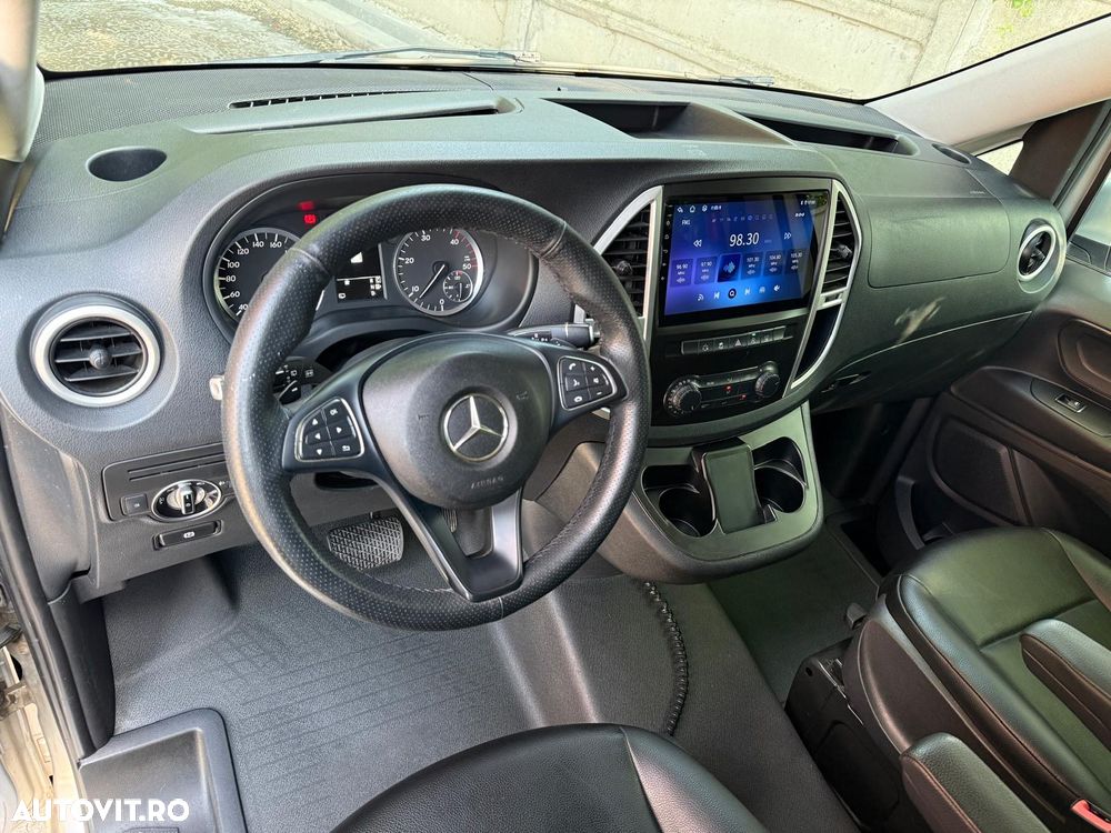 Mercedes-Benz Vito - 21