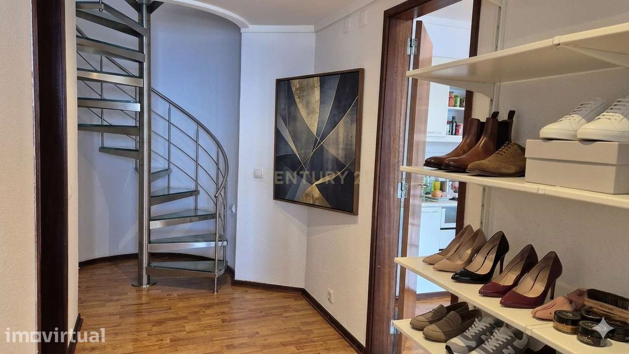 Apartamento T2 duplex com Vista Mar em Sesimbra, Setúbal - Grande imagem: 4/31