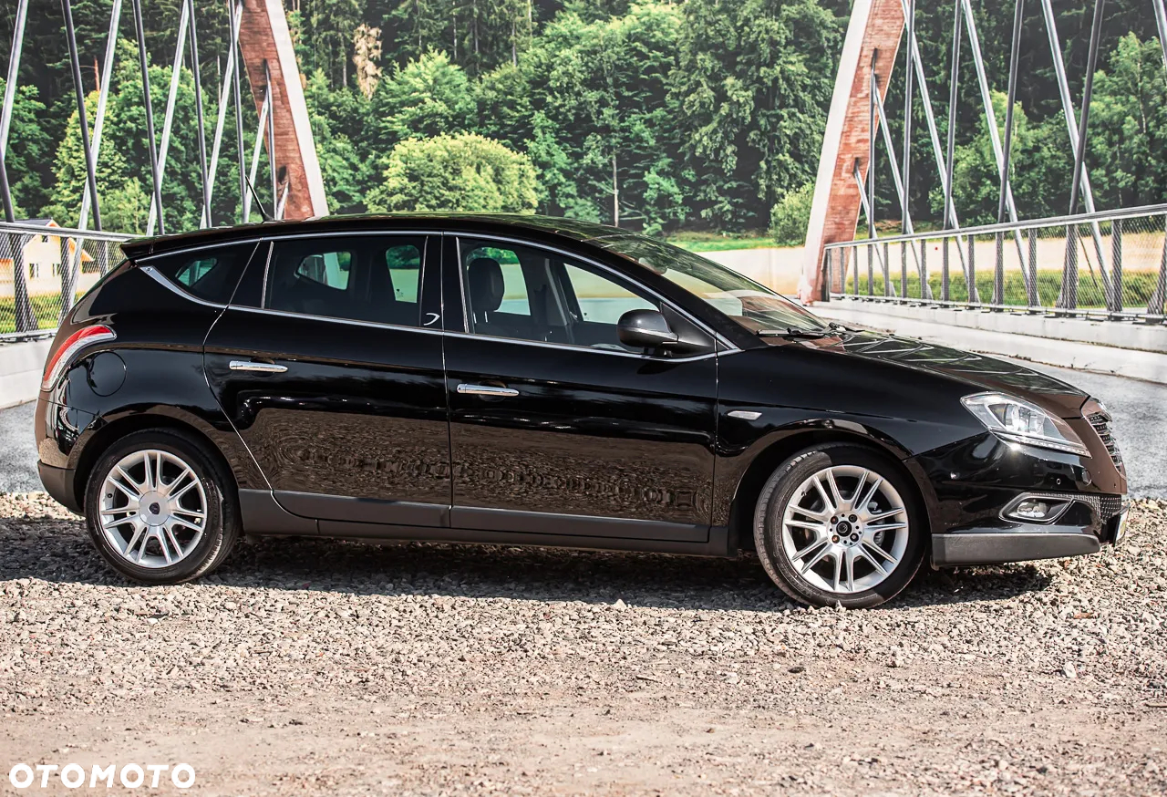 Lancia Delta - 3
