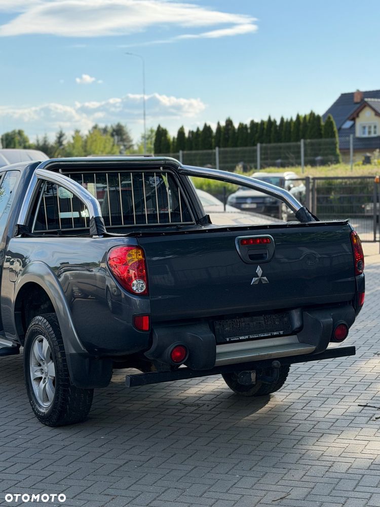 Mitsubishi L200 Pick Up 4x4 Intense Club Cab - 8