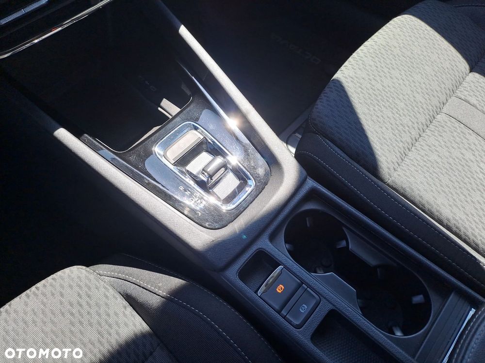 Skoda Octavia 1.5 TSI e-Tec Style DSG - 18