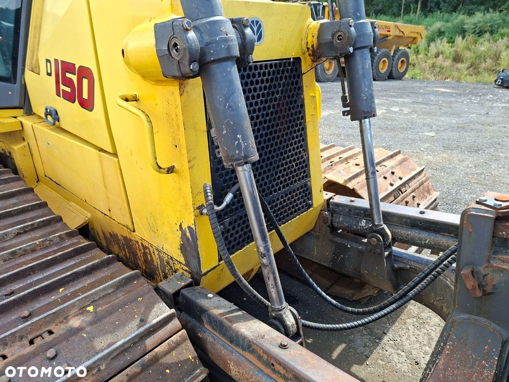 New Holland D 150 - 34