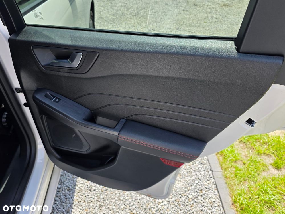 Ford Kuga 2.5 FHEV FWD ST-Line X - 10