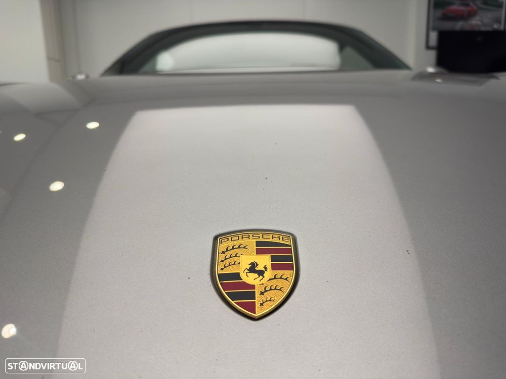 Porsche 911 (991) Carrera 4 GTS PDK - 49