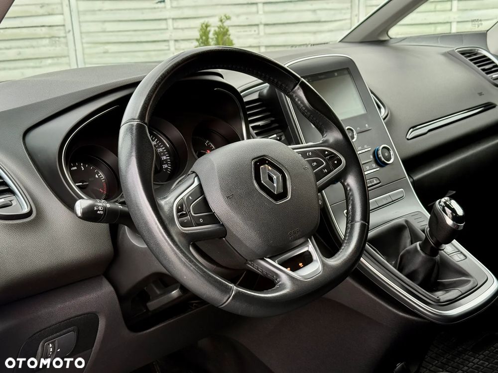 Renault Scenic BLUE dCi 120 BUSINESS EDITION - 10