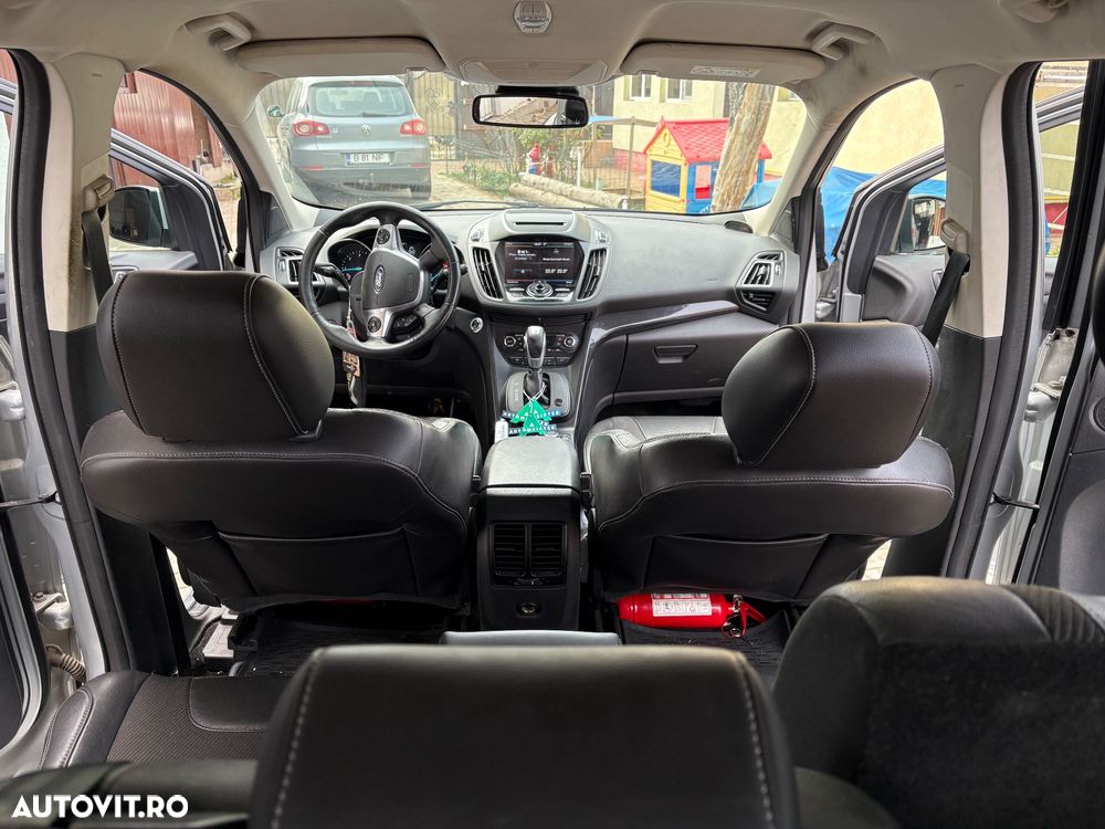 Ford Kuga 2.0 TDCi Powershift 4WD Titanium - 7