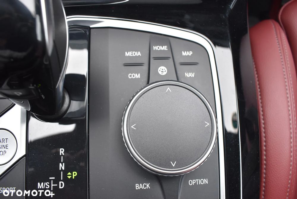 BMW X4 xDrive20i mHEV sport - 30