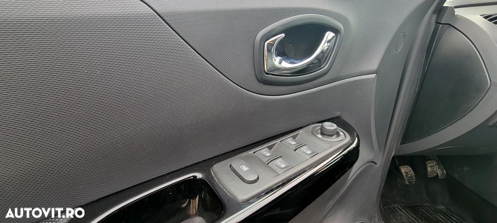 Renault Captur (ENERGY) dCi 90 INTENS - 13