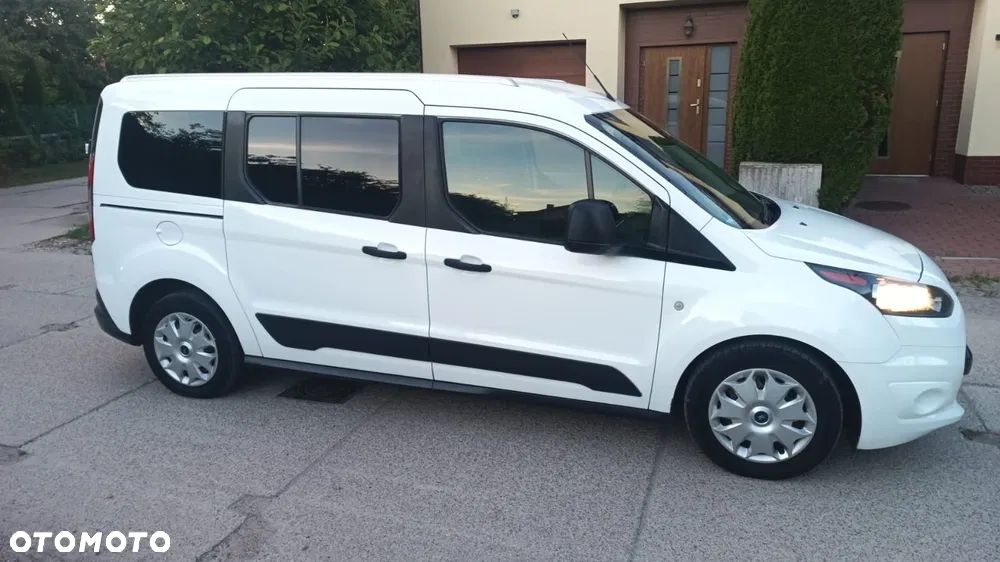 Ford Transit Connect - 4