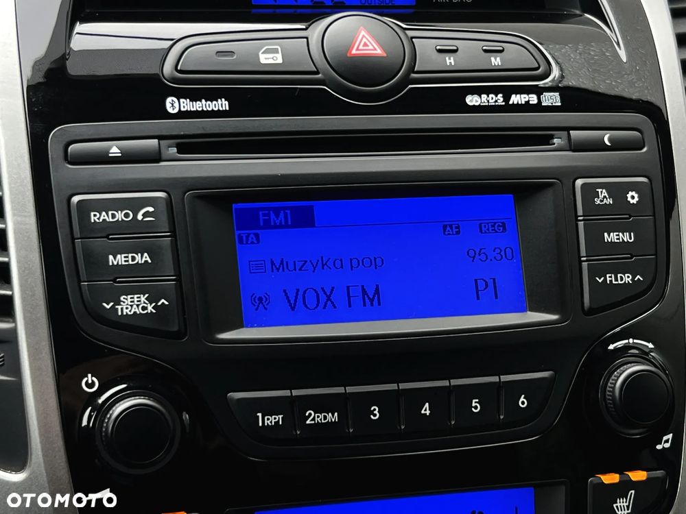 Hyundai ix20 1.4 Premium blue - 27