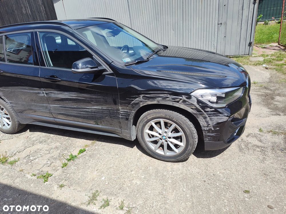BMW X1 sDrive18i - 3