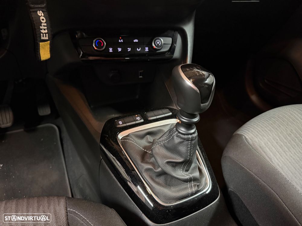 Opel Corsa 1.5 D Edition - 21