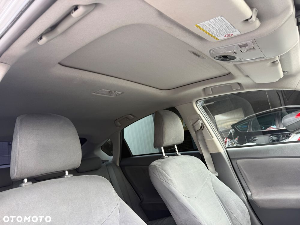 Toyota Prius - 17