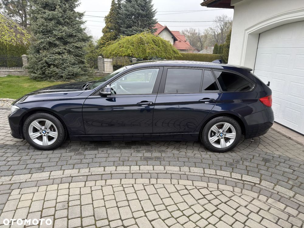 BMW Seria 3 318d DPF - 5