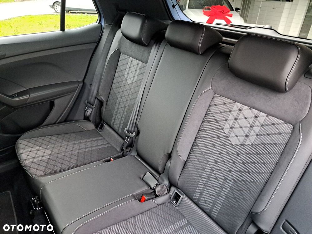 Volkswagen T-Cross - 35