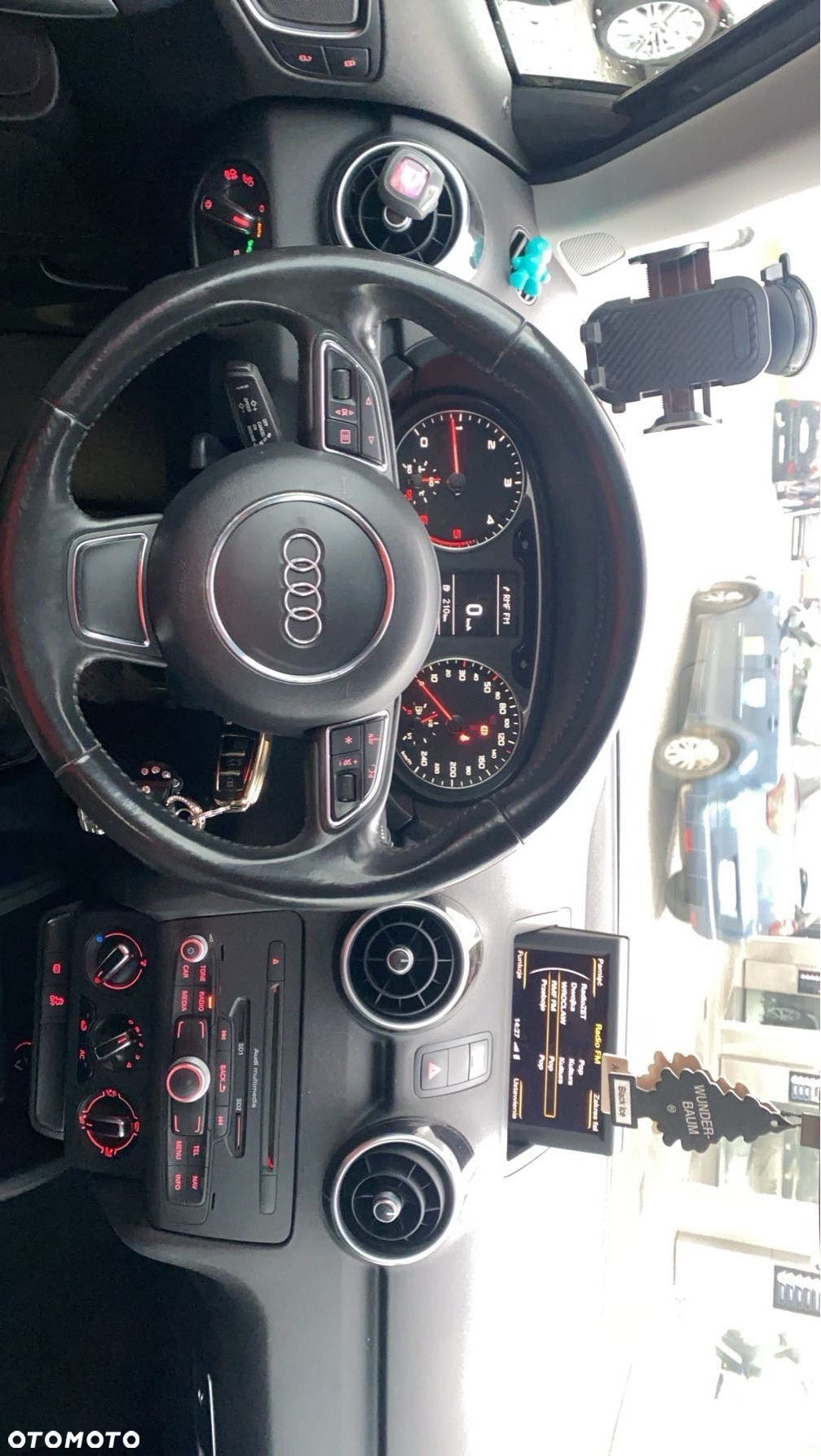 Audi A1 1.6 TDI Ambition - 11