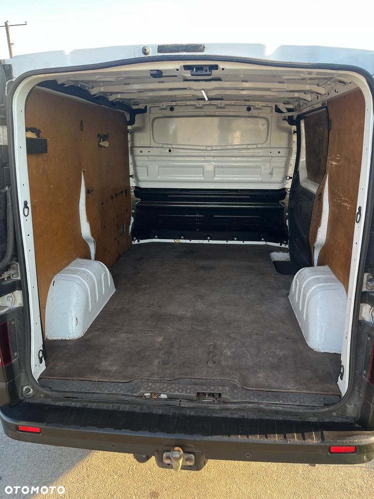 Opel Vivaro - 25