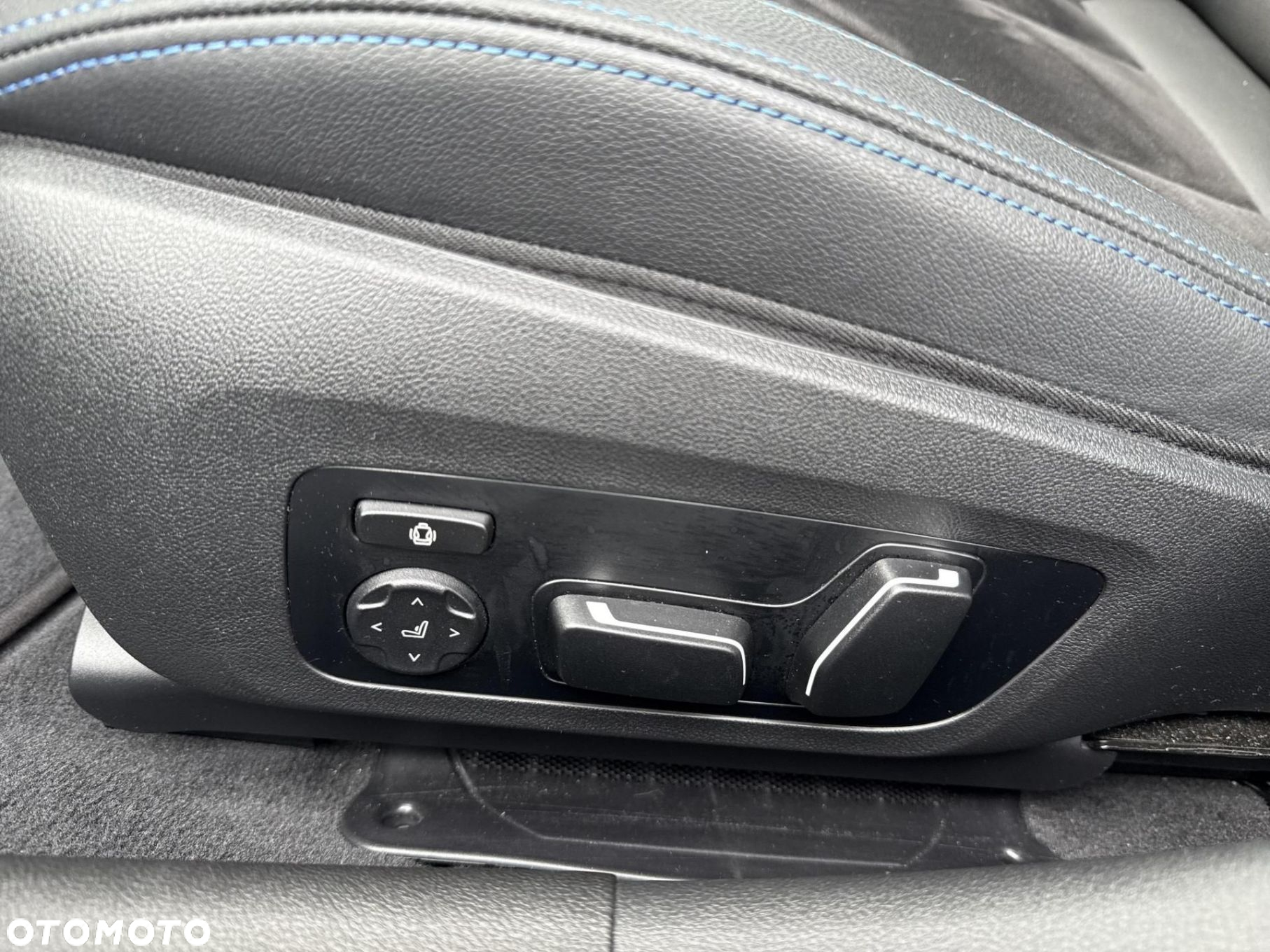 BMW Seria 3 - 13