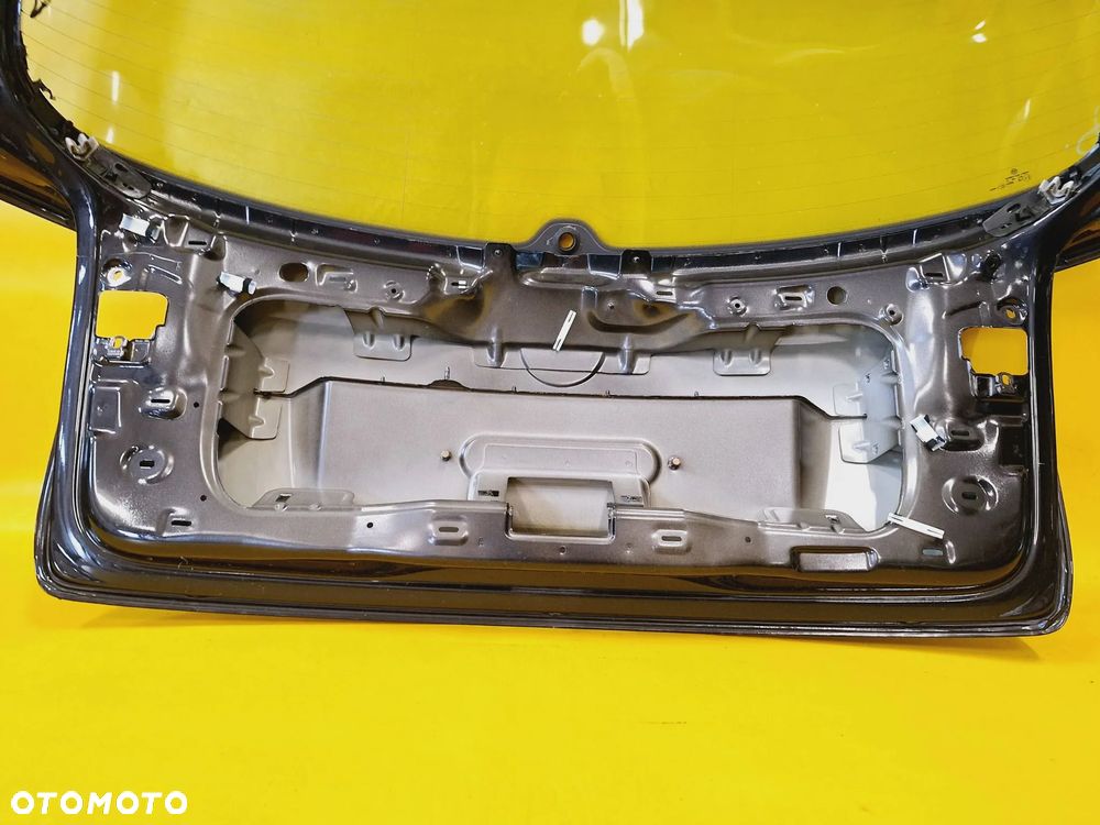 KLAPA TYŁ TYLNA POKRYWA BAGAŻNIKA SZYBA BAGAŻNIKA TYŁ VW GOLF V PLUS LAK: LC9Z NR478 - 17