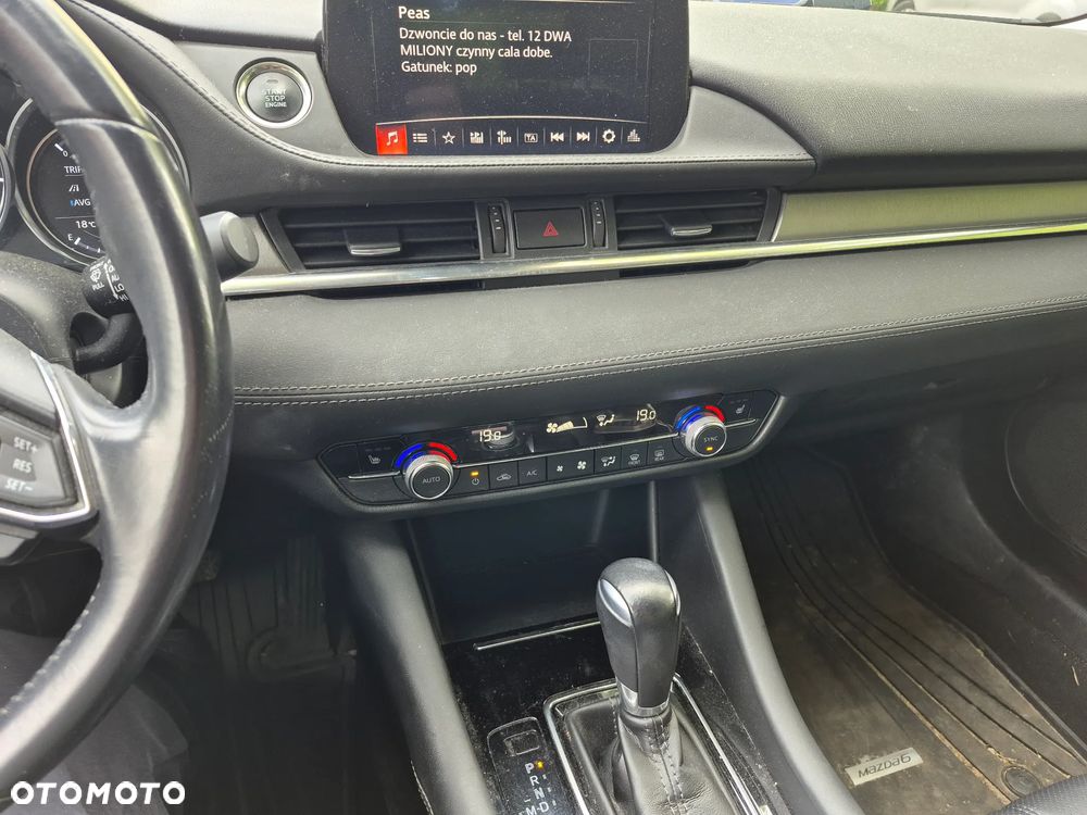 Mazda 6 - 10
