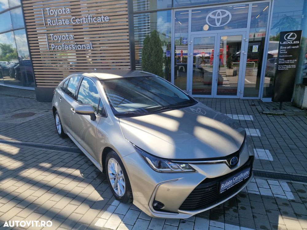 TOYOTA Corolla 2021