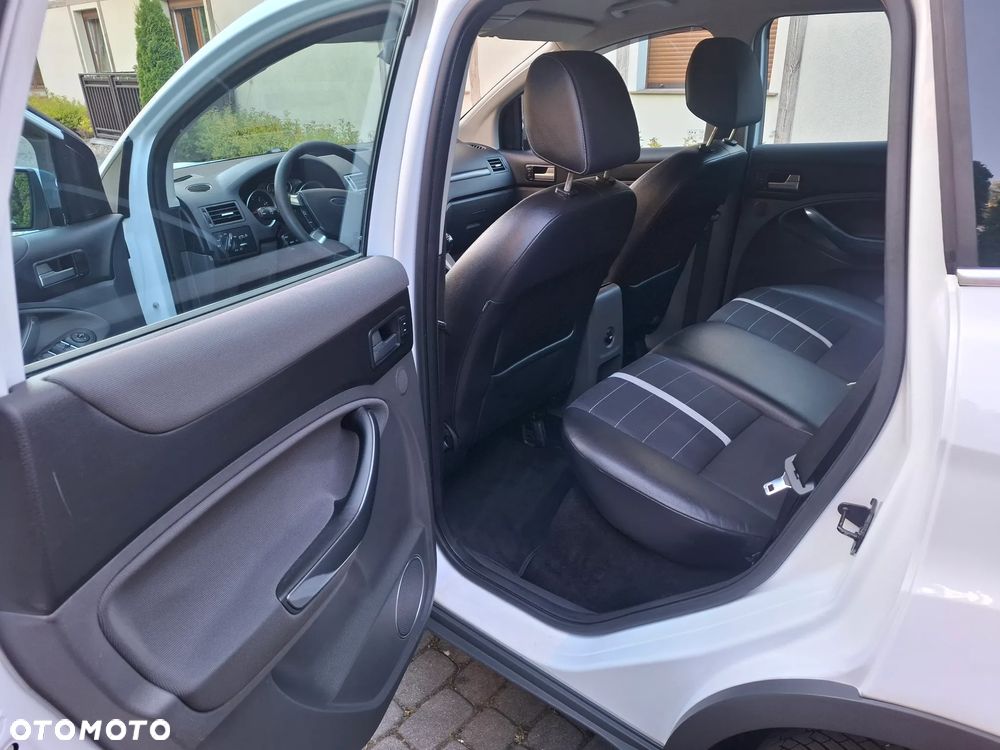 Ford Kuga 2.5 4x4 Trend - 21