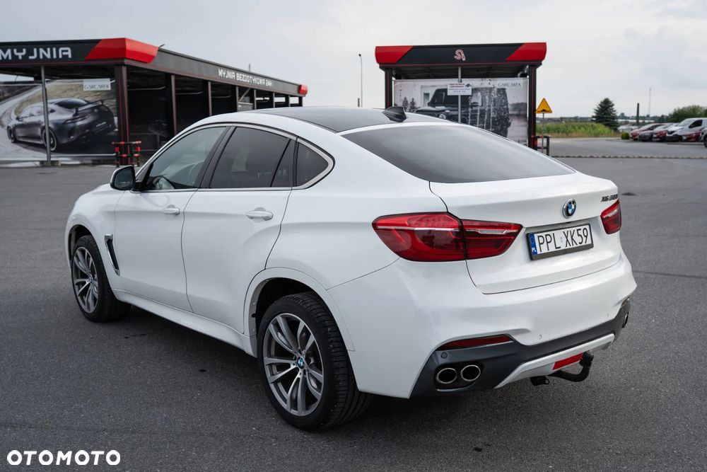 BMW X6 xDrive50i M Sport - 10