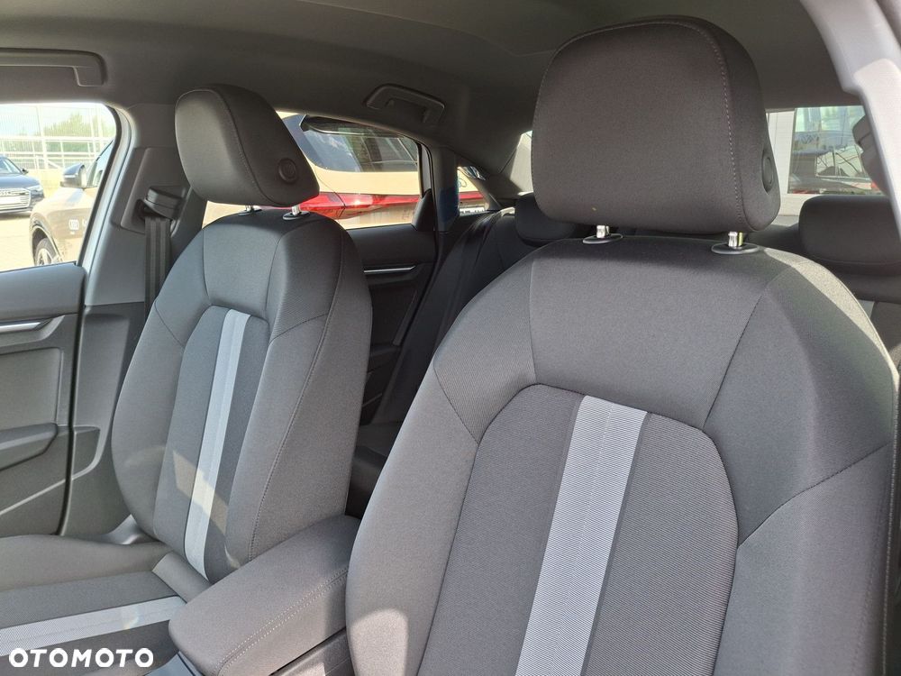 Audi A3 Limousine - 15