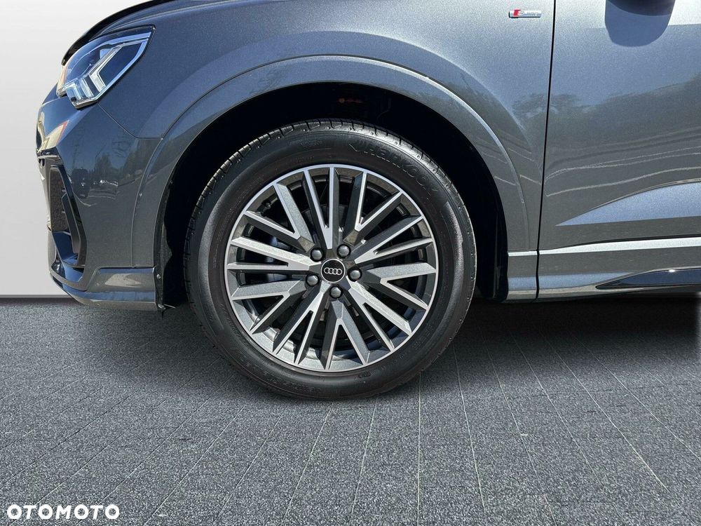 Audi Q3 Sportback - 10