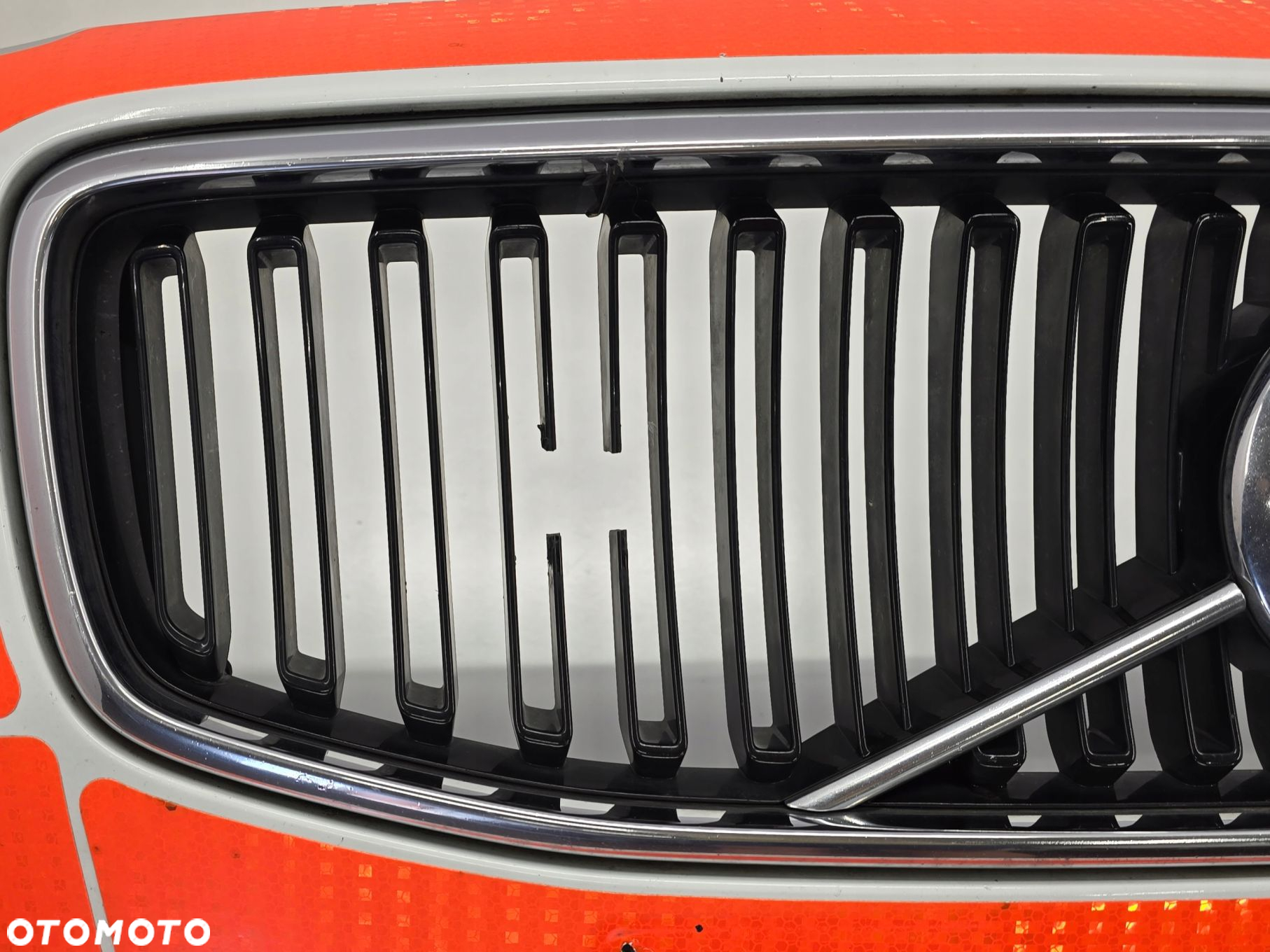 VOLVO S90 V90 17R ZDERZAK PRZEDNI PRZÓD 614-46 - 4