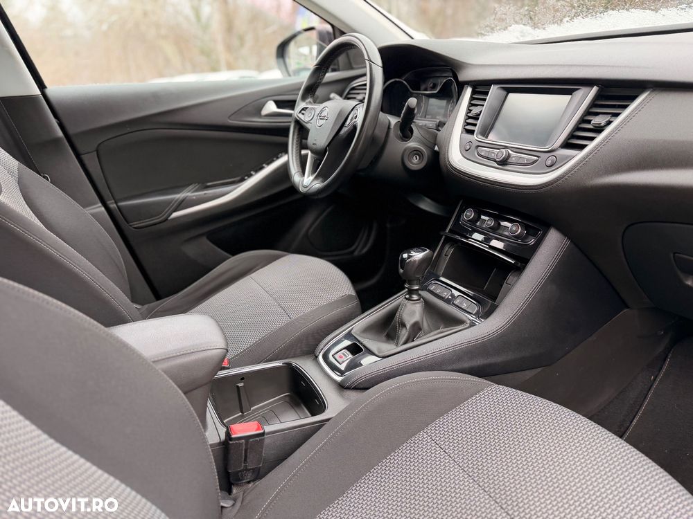 Opel Grandland X - 10