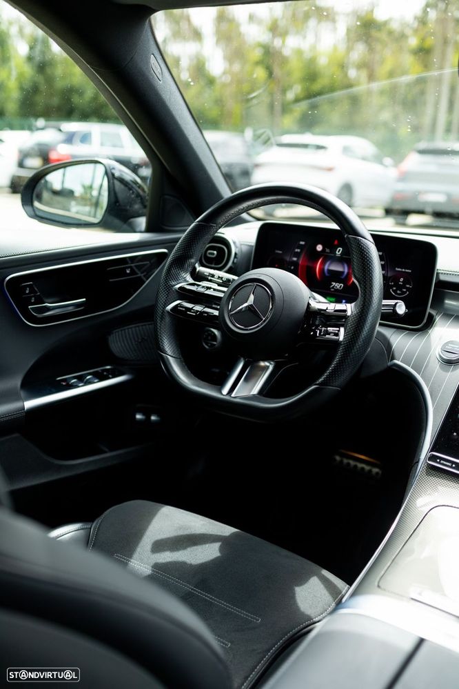 Mercedes-Benz C 300 e AMG Line - 3