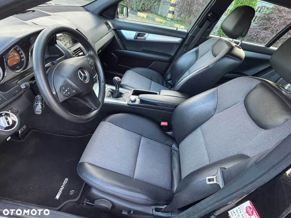 Mercedes-Benz Klasa C 200 CDI Avantgarde Edition - 20