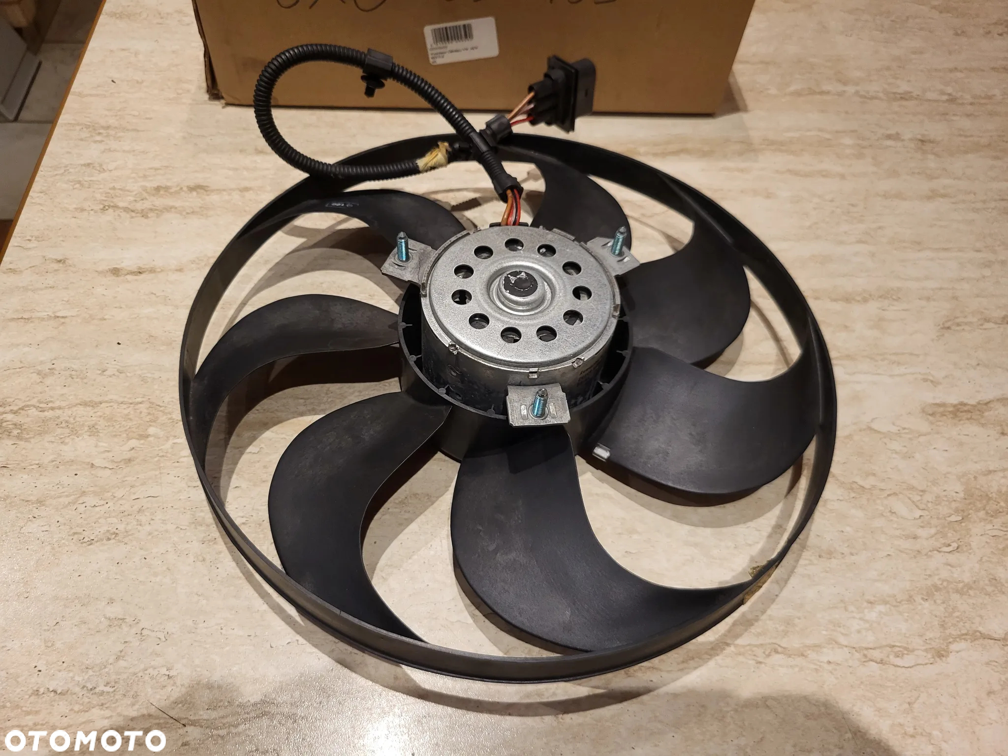 Wentylator chłodnicy AUDI A3, TT; SEAT ALTEA, AROSA, CORDOBA, CORDOBA VARIO, IBIZA II, IBIZA III, INCA, LEON, TOLEDO II; SKODA FABIA I, FABIA I PRAKTIK, OCTAVIA I 1.0-2.8 06.91-09.20 - 3