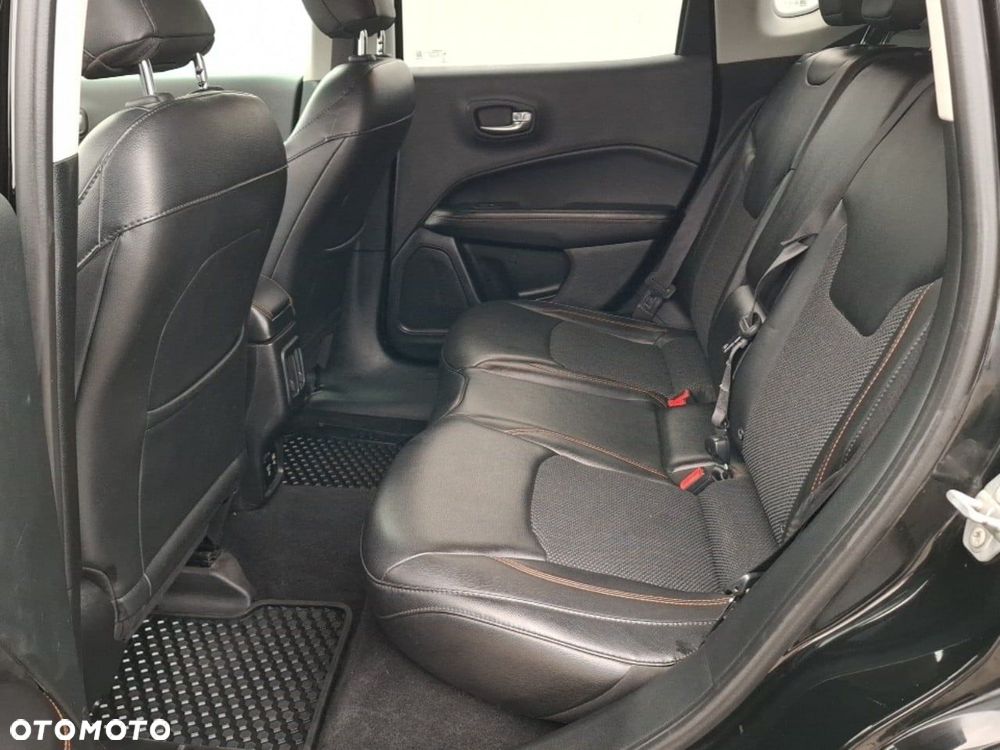 Jeep Compass 1.4 TMair Limited 4WD S&S - 12