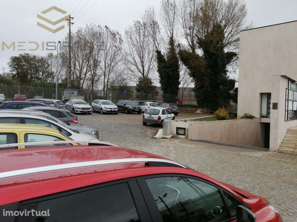 Escritório com 2 frentes Perto de Ikea Matosinhos - Grande imagem: 3/12